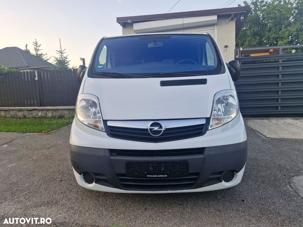 Opel Vivaro - 9