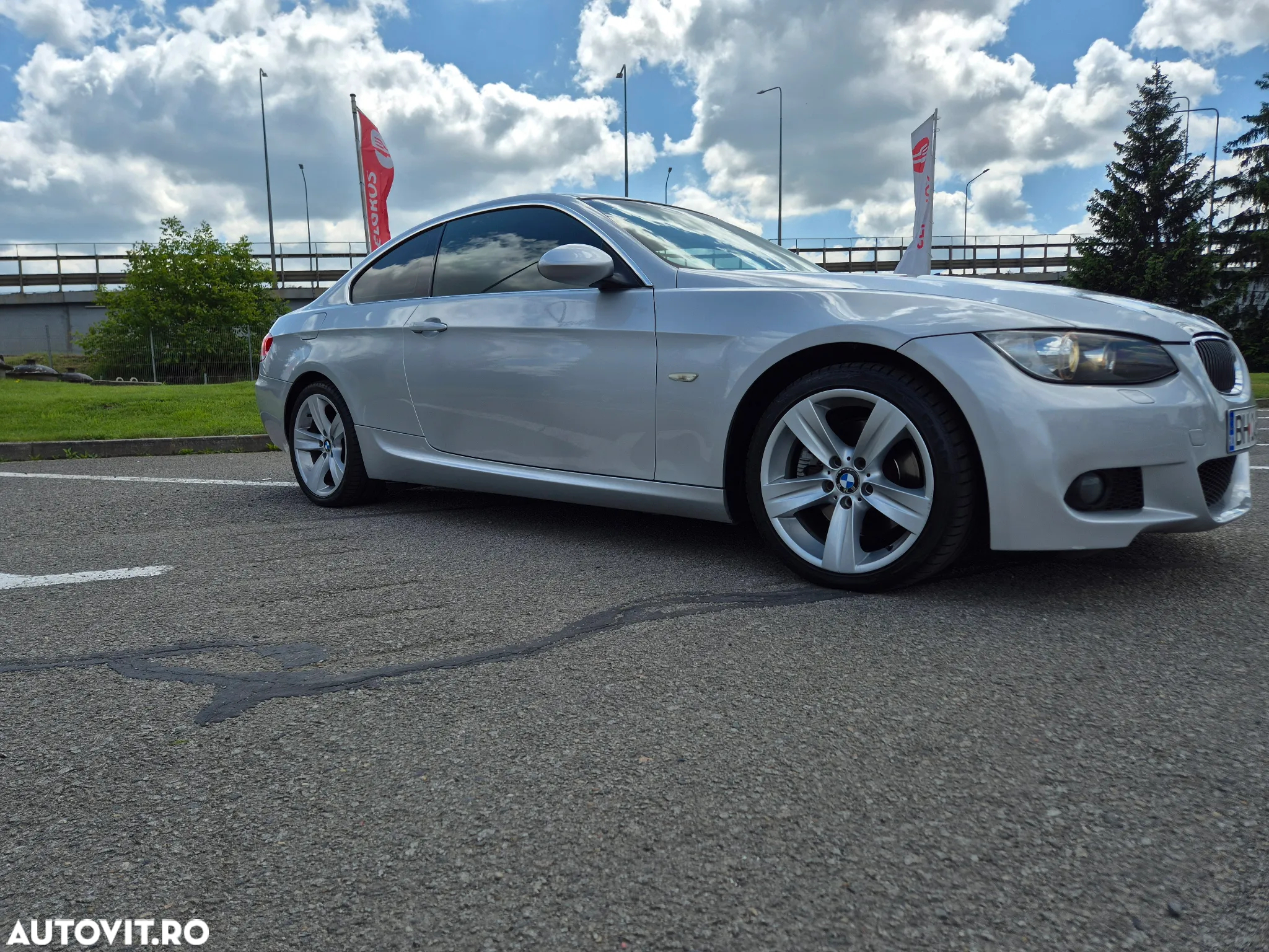 BMW Seria 3 325i Coupe Aut. - 6