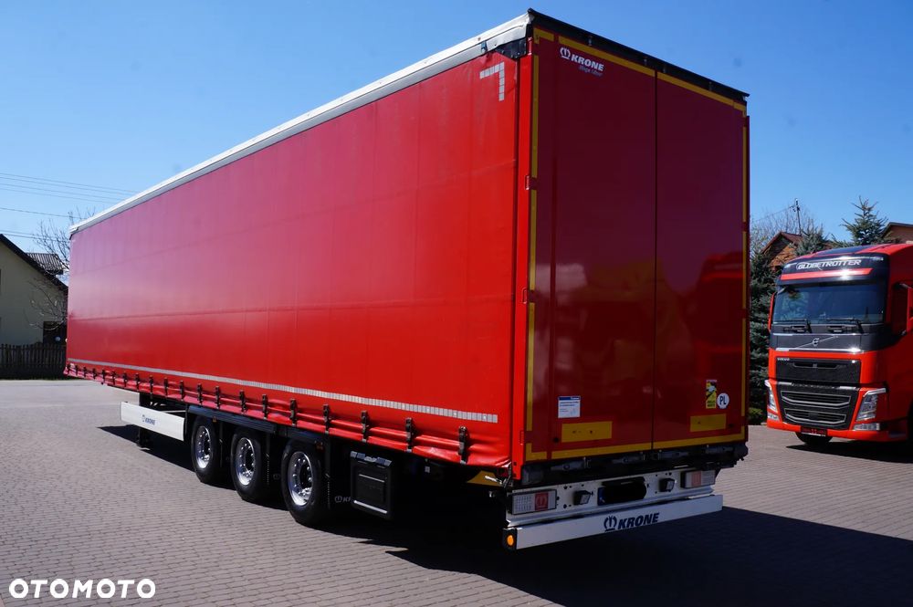 Krone MEGA FIRANKA OŚ PODNOSZONA DACH PODNOSZONY OPONY 95% - 4