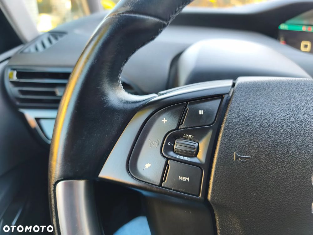 Citroën C4 Picasso 1.6 e-HDi Exclusive - 21