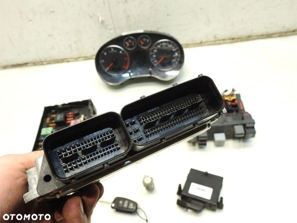 ZESTAW IMMO KOMPUTER AUDI A3 8PA 1.9 TDI 03G906021RE 8P0907279K 1K0907530P - 3