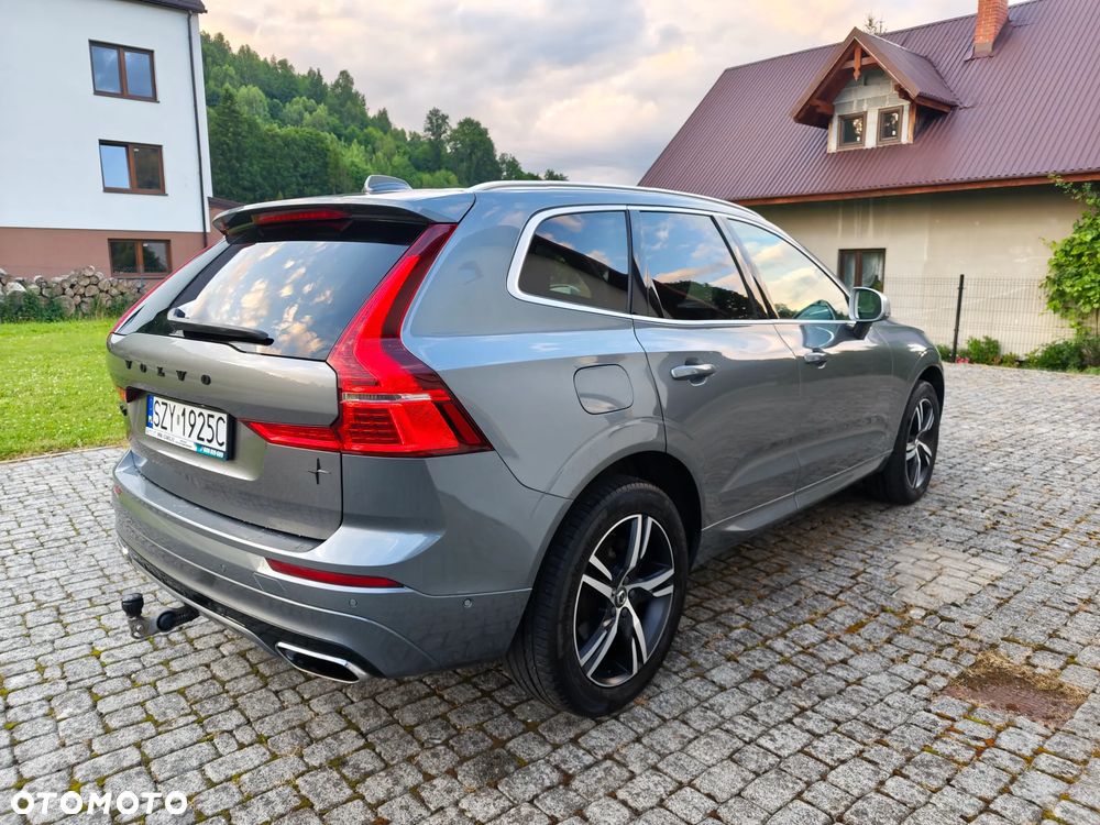 Volvo XC 60 T8 AWD Recharge Geartronic RDesign Expression - 9