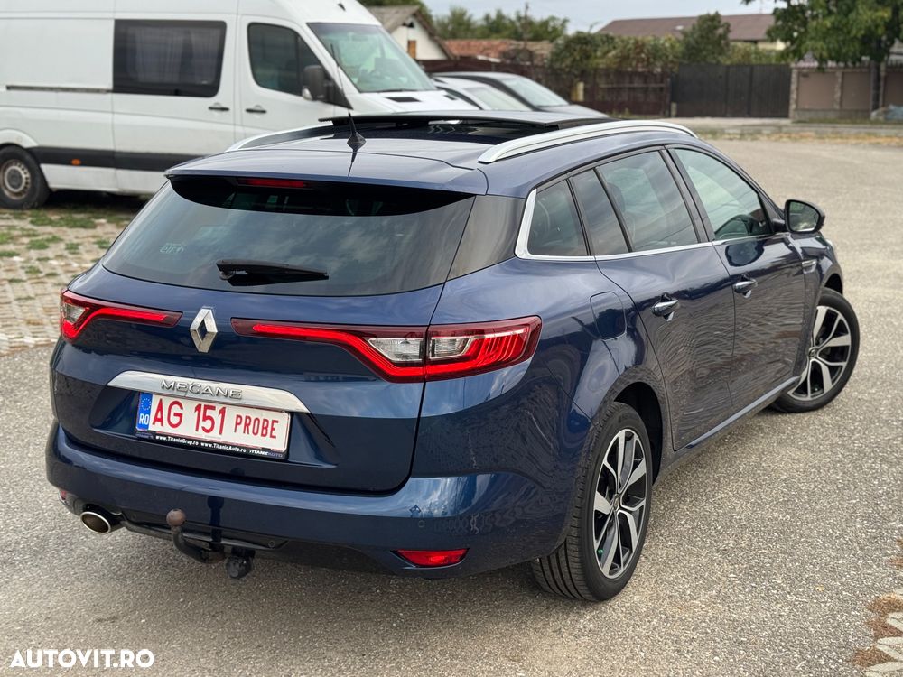 Renault Megane Grandtour ENERGY TCe 140 EDC BOSE EDITION - 4
