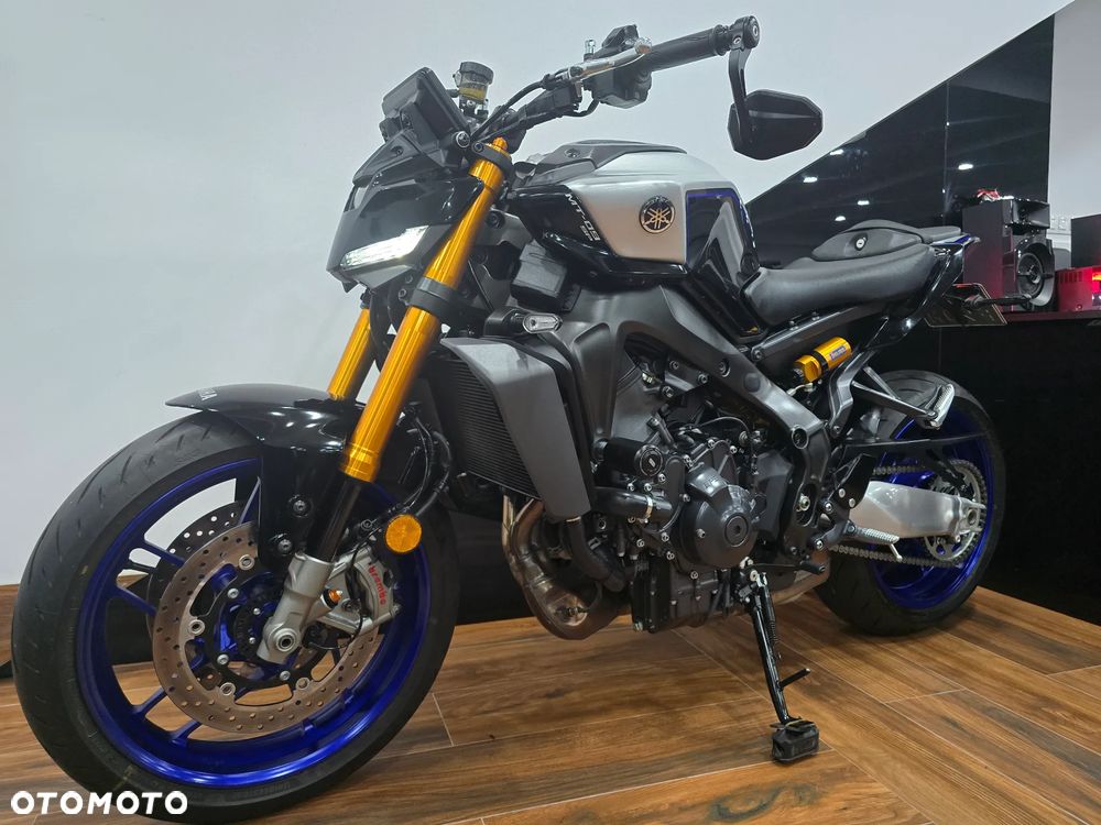 Yamaha MT - 6