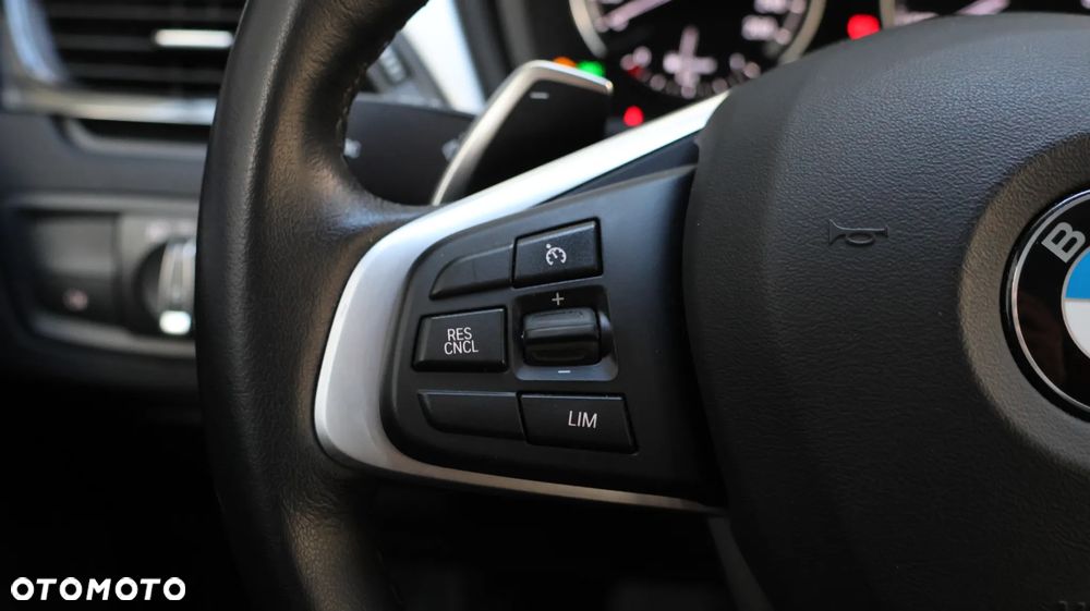 BMW X1 sDrive18d Advantage - 11