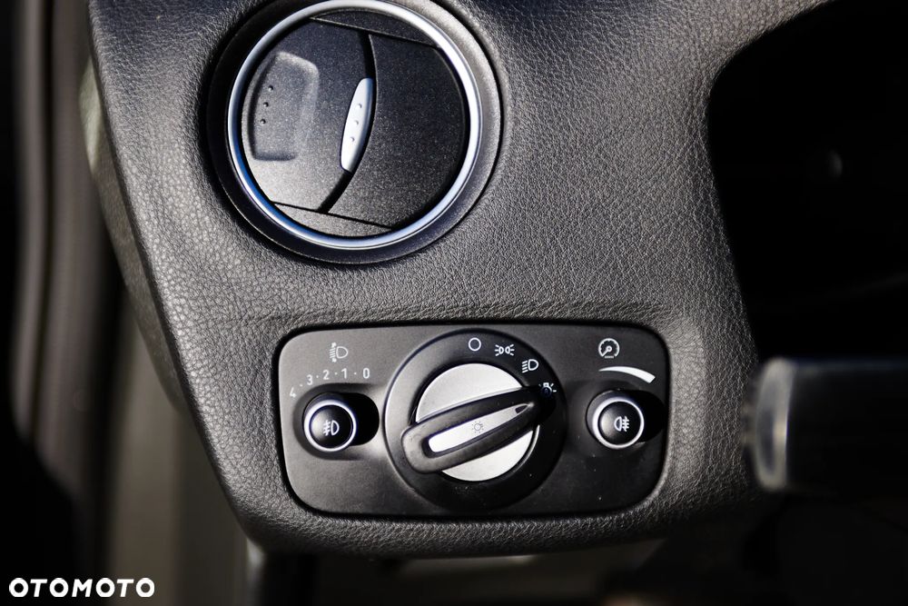 Ford Mondeo 2.0 TDCi Titanium - 18