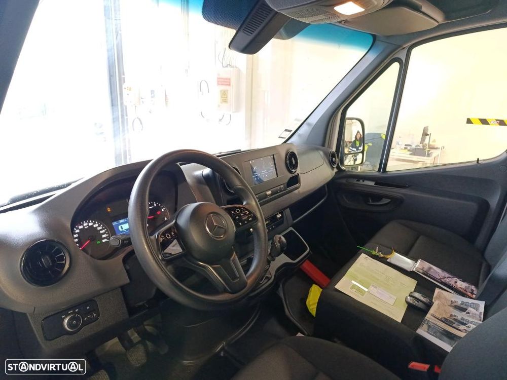 Mercedes-Benz SPRINTER 317 CDI/43L - 4