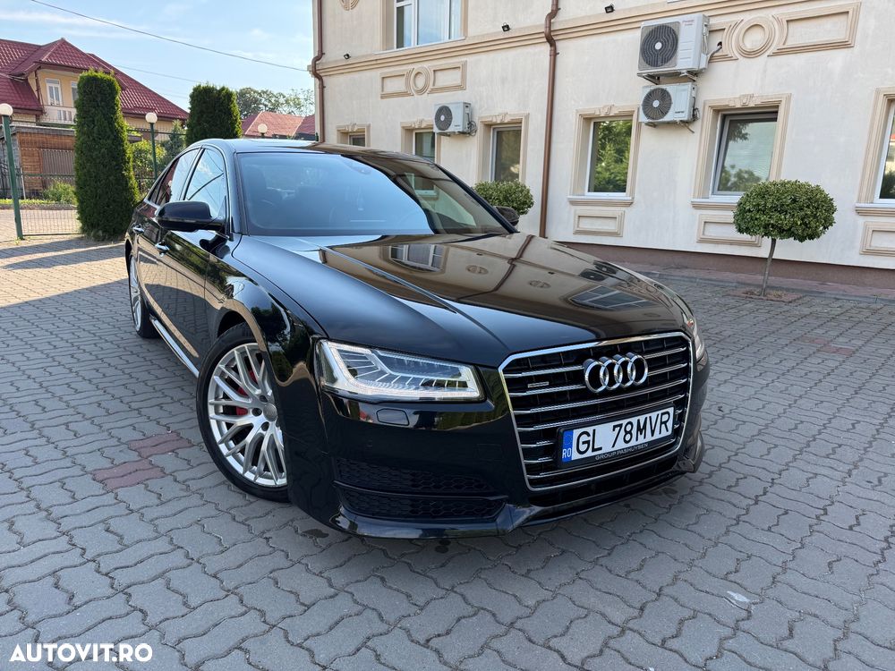 Audi A8 - 2