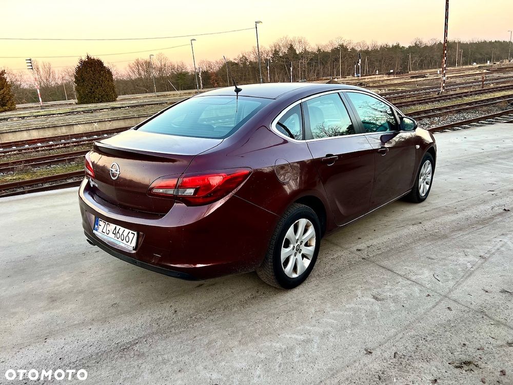 Opel Astra 1.4 T Active - 5