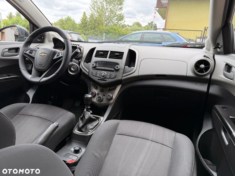 Chevrolet Aveo 1.2 LT+ - 17