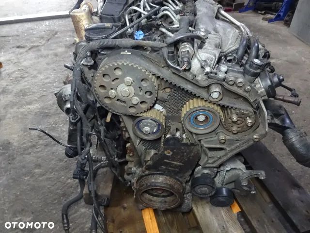 Kompletny silnik Audi A4  2.0tdi CAGA136KM - 4
