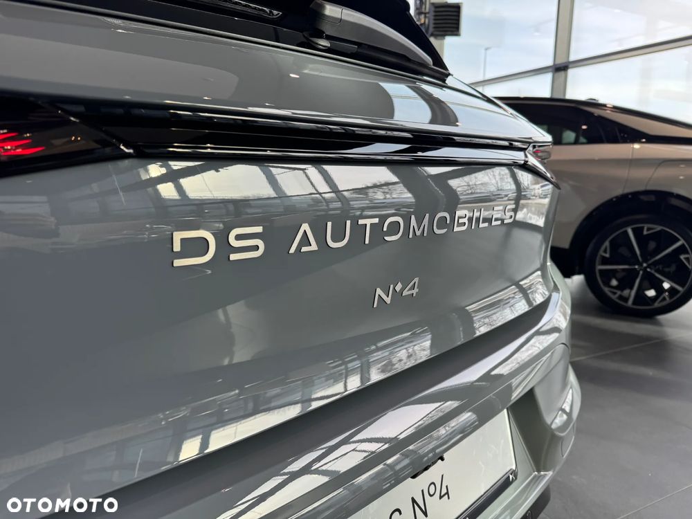 DS Automobiles N°4 - 25