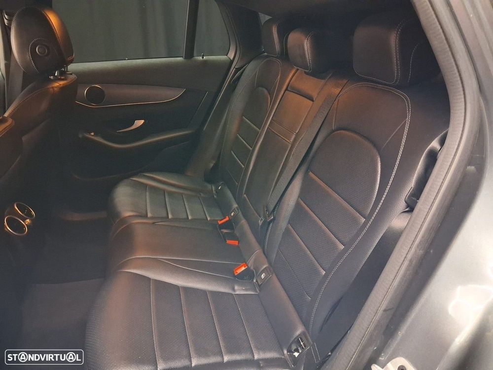 Mercedes-Benz EQC 400 4Matic - 10