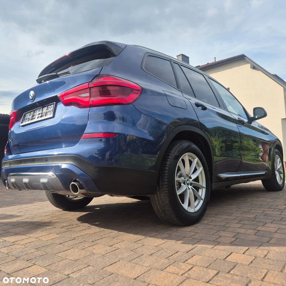 BMW X3 sDrive18d MHEV Business Edition - 22