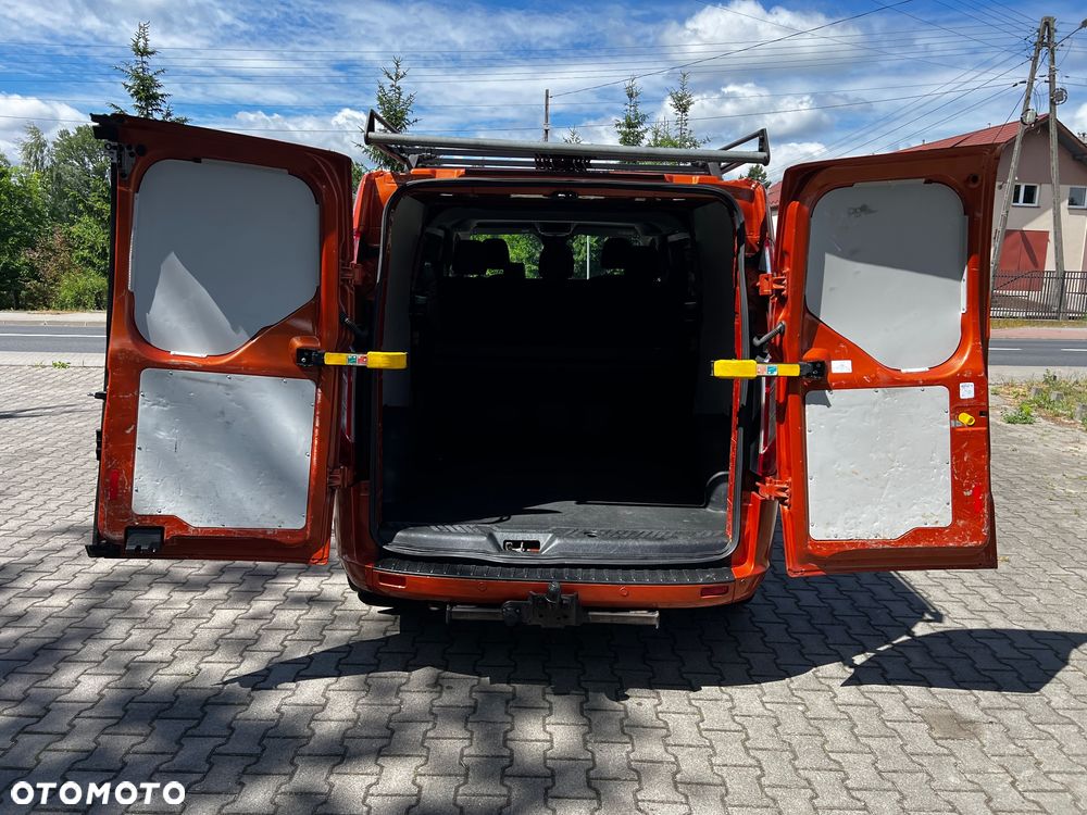 Ford Transit Custom 290 L2H1 Limited - 26