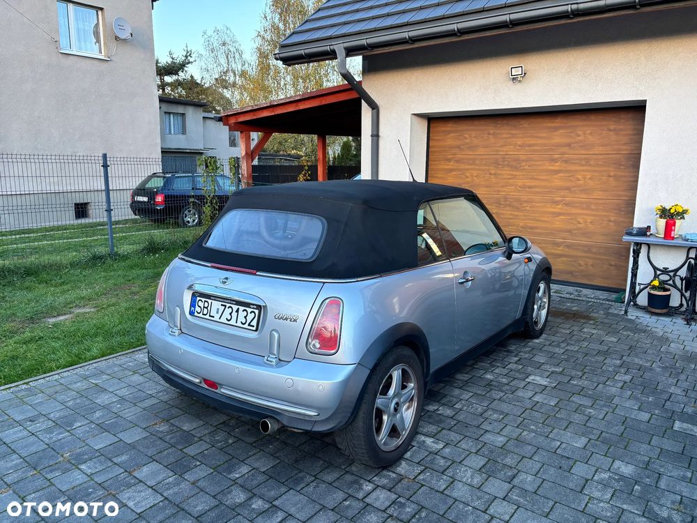 MINI Cooper Standard - 10