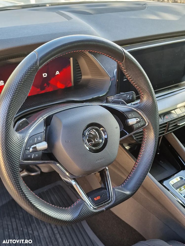 Skoda Octavia 2.0 245 TSI DSG RS - 6