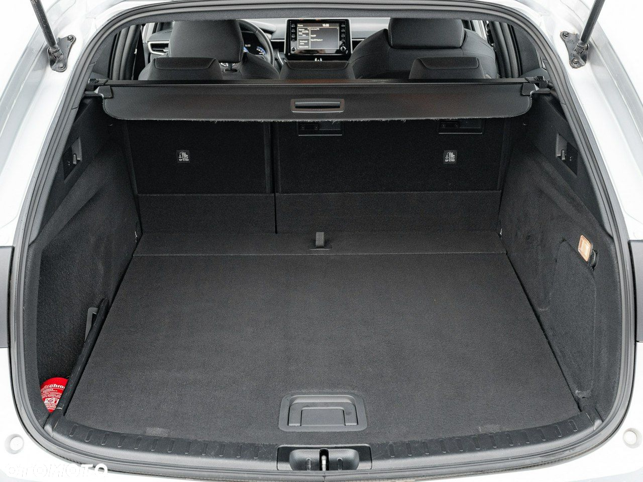 Toyota Corolla - 28