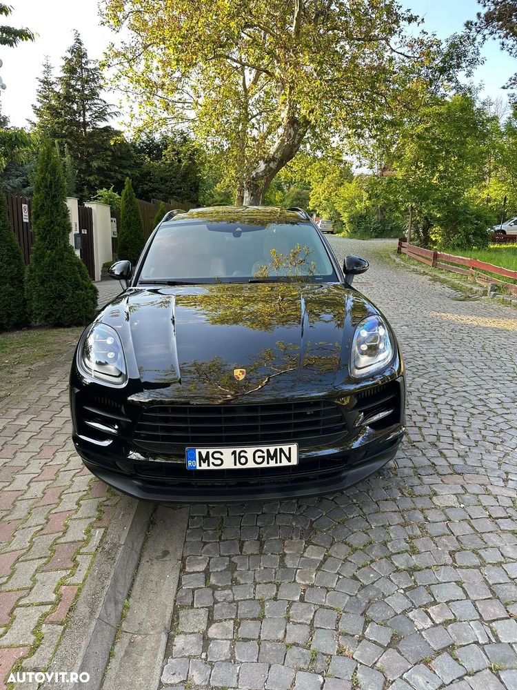 Porsche Macan - 8