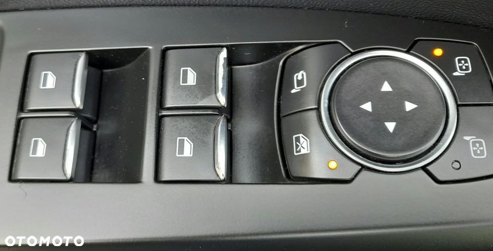 Ford Focus 1.0 EcoBoost STart-Stopp-System TITANIUM DESIGN - 18