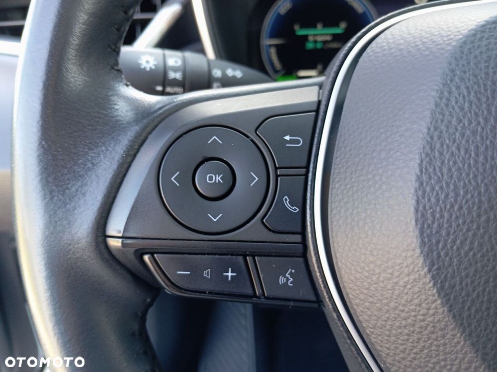 Toyota Corolla 1.8 Hybrid Comfort - 13