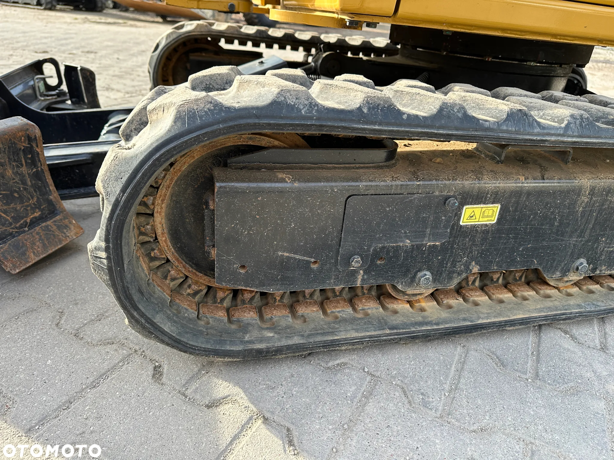 Caterpillar 302 - 31