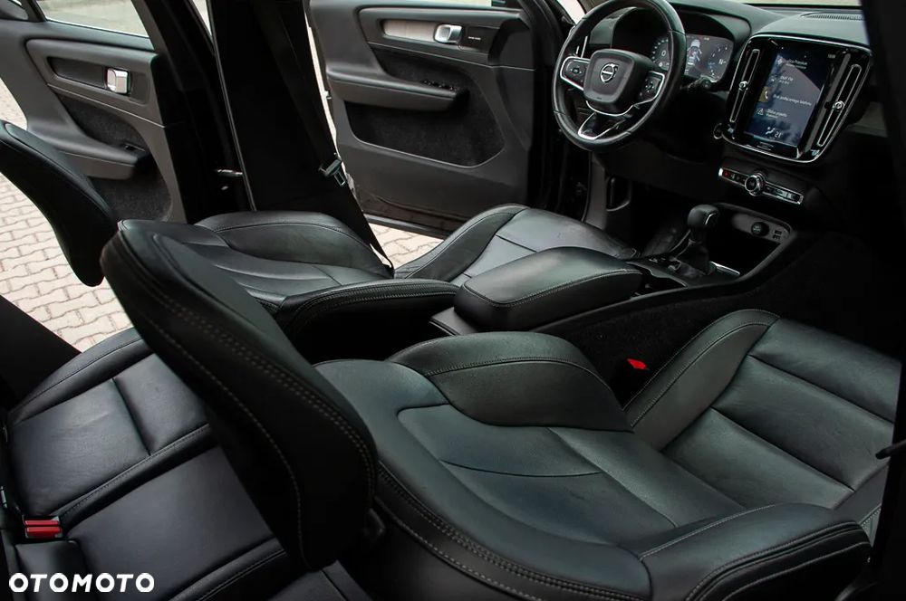 Volvo XC 40 T3 Inscription - 11