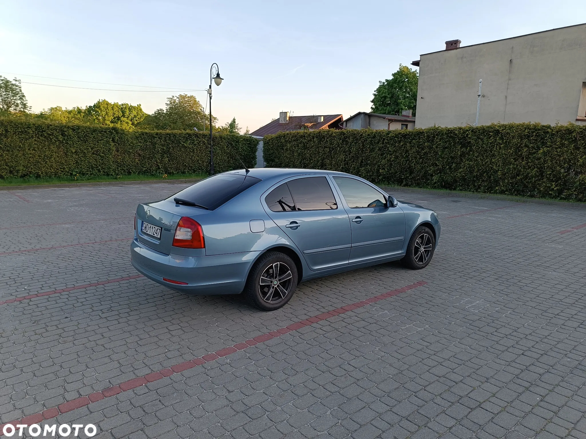 Skoda Octavia 1.6 Ambition - 7