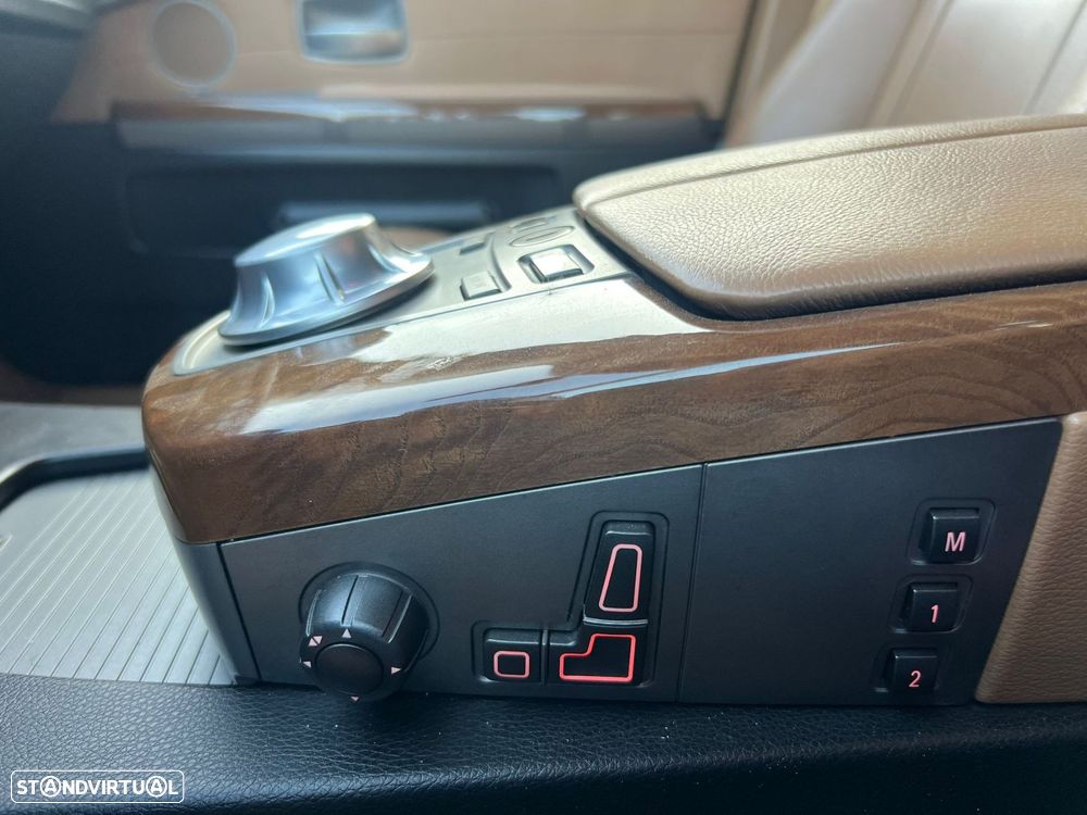 BMW 730 dA - 26