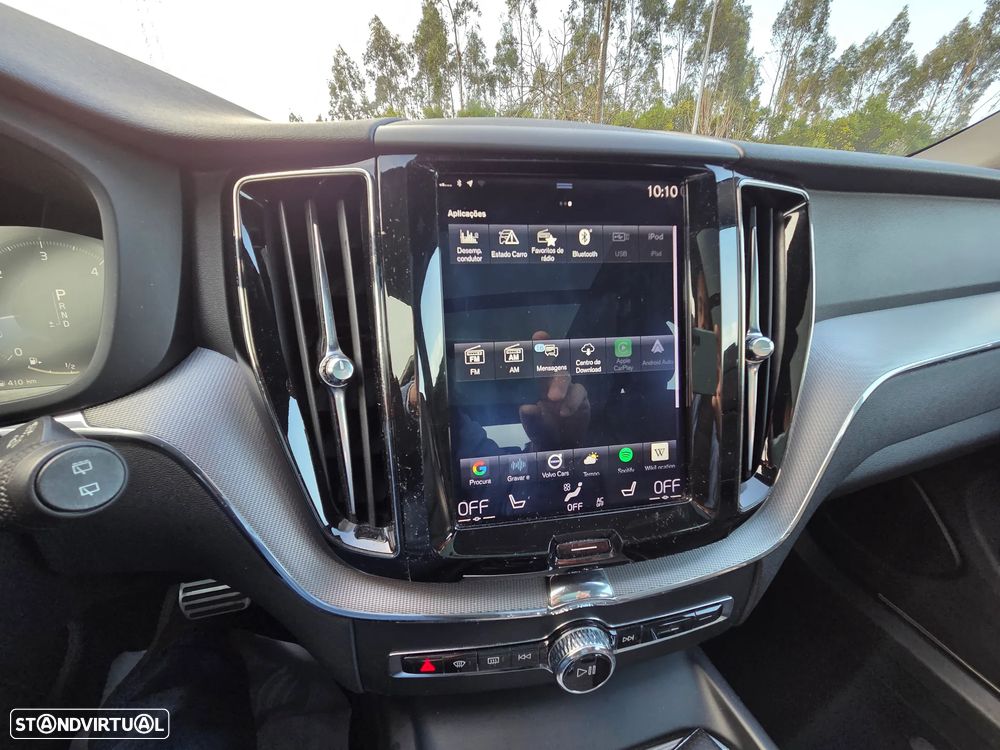 Volvo XC 40 2.0 D4 R-Design AWD - 23