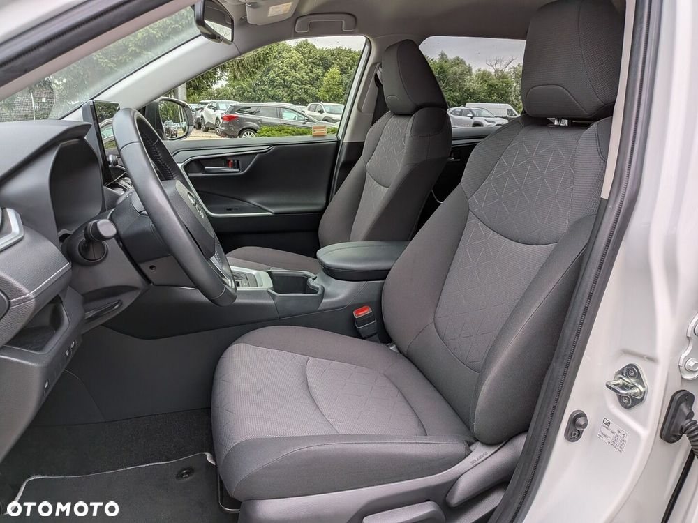 Toyota RAV4 - 37