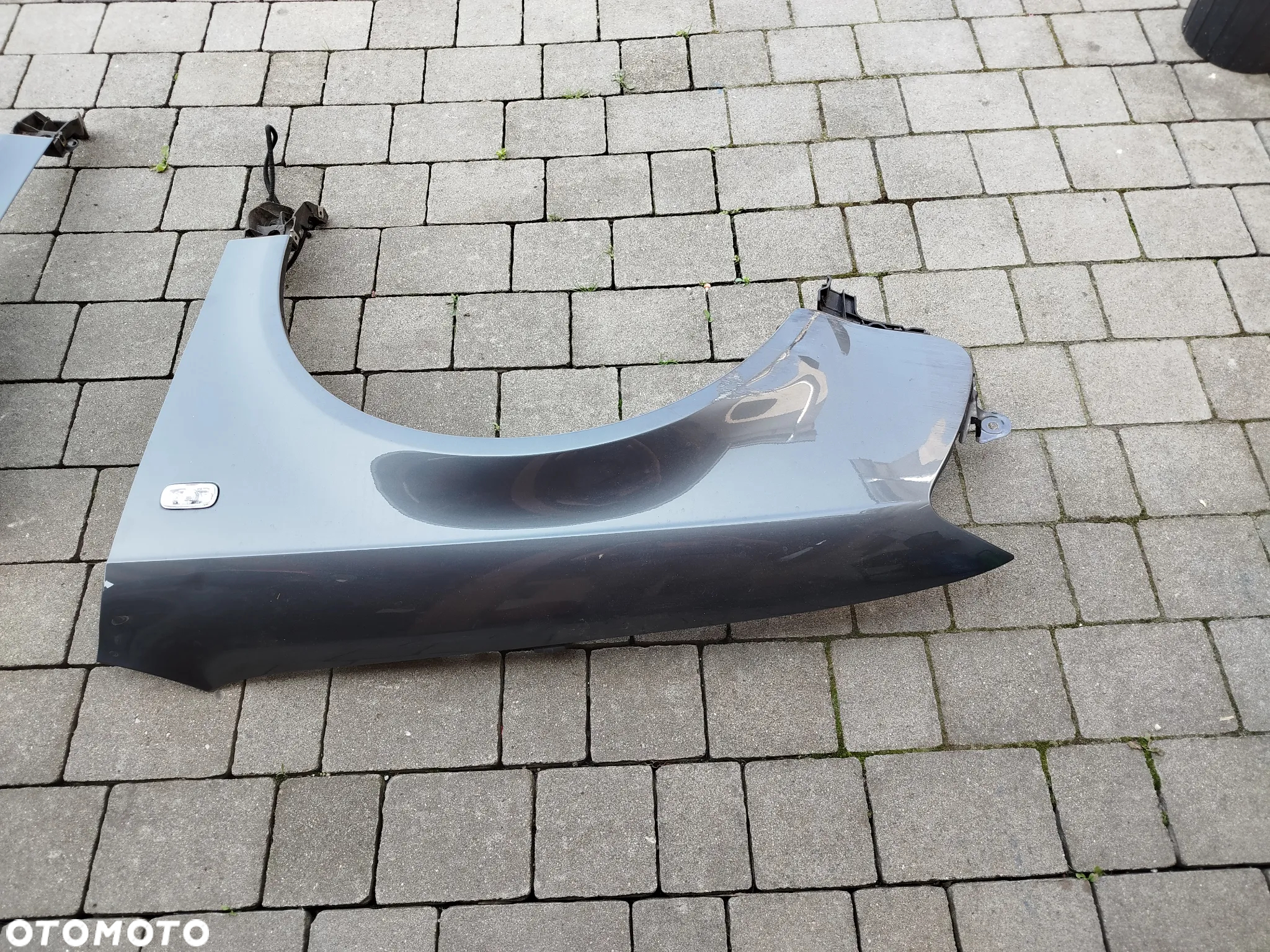 Audi A4 B7 błotnik prawy przód LX7Z - 12