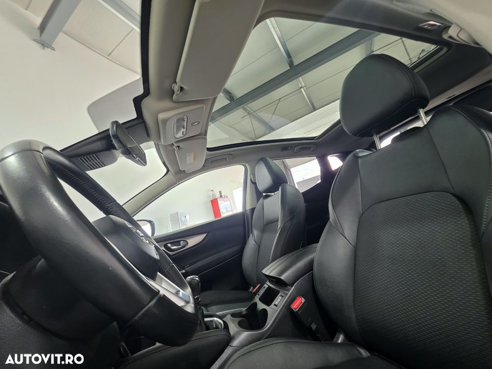 Nissan Qashqai 1.7D 150CP ALL MODE 4X4-I Tekna Bose - 15
