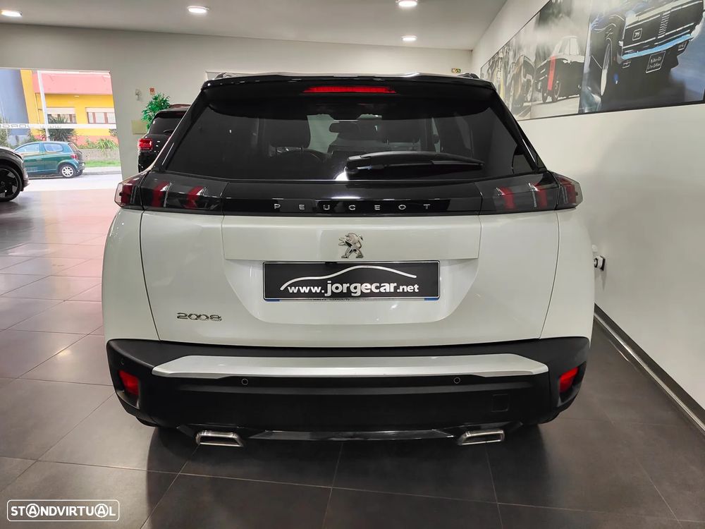 Peugeot 2008 1.2 PureTech Allure - 15