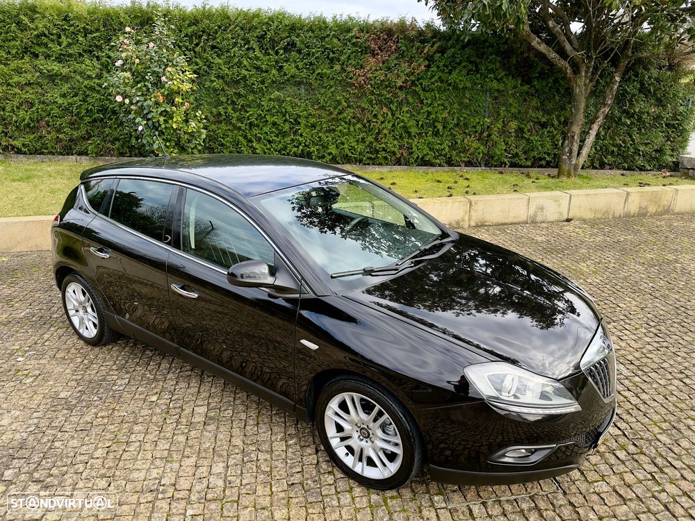 Lancia Delta 1.6 M-Jet Platino Com 57X - 11