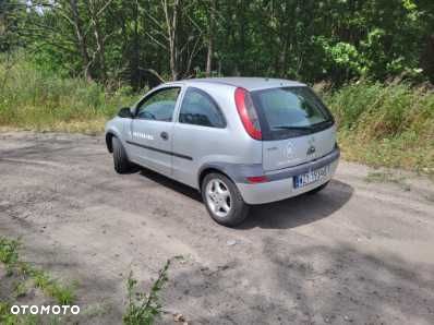 Opel Corsa - 2