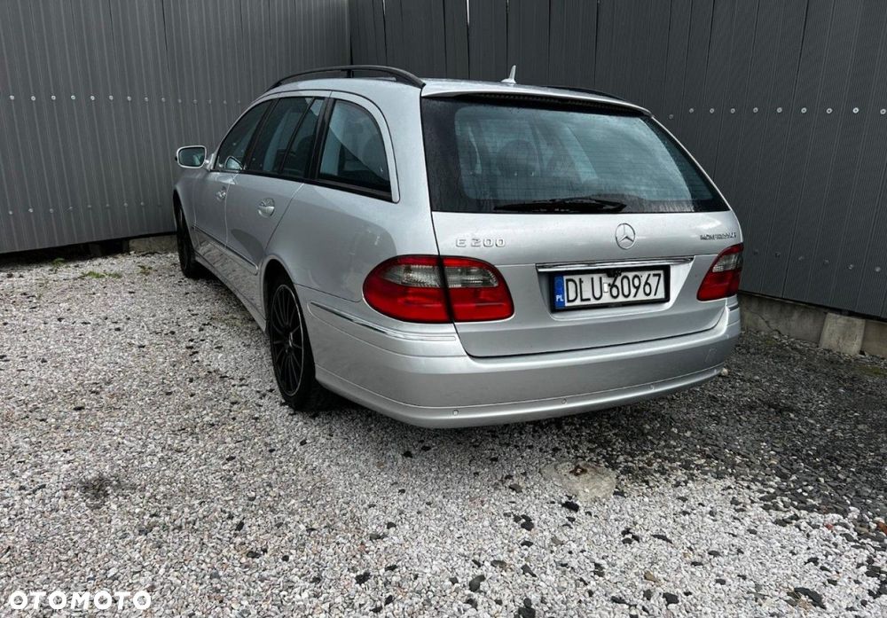 Mercedes-Benz Klasa E 200 T Kompressor Automatik Avantgarde - 4