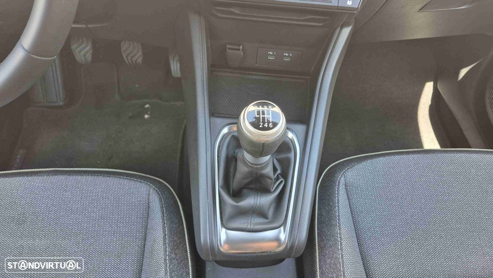 Renault Captur 1.0 TCe Techno Bi-Fuel - 11