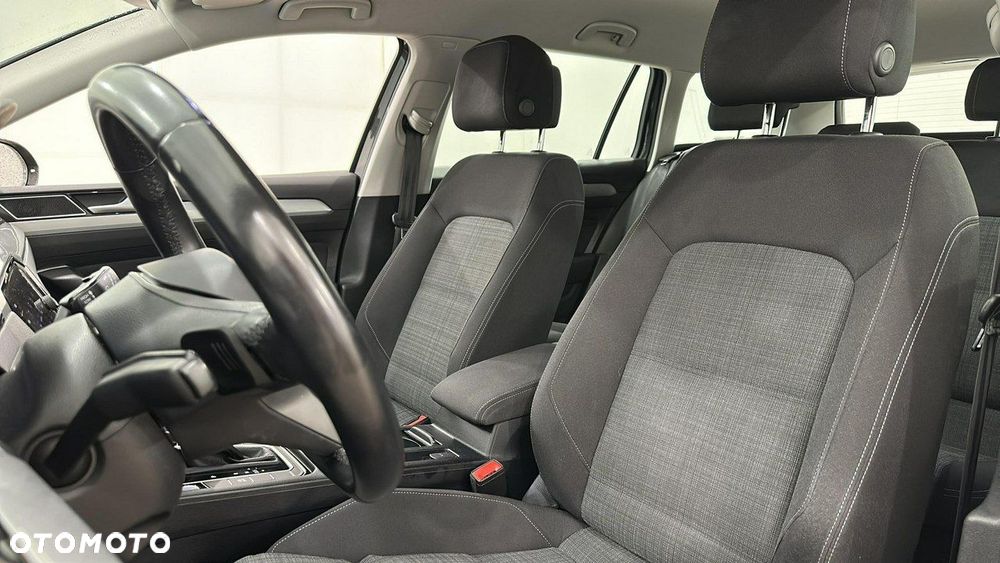 Volkswagen Passat 2.0 TDI EVO Business DSG - 16