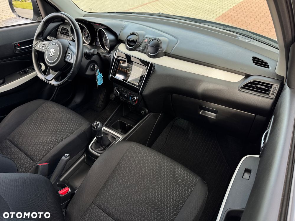 Suzuki Swift 1.2 Dualjet SHVS Premium - 7
