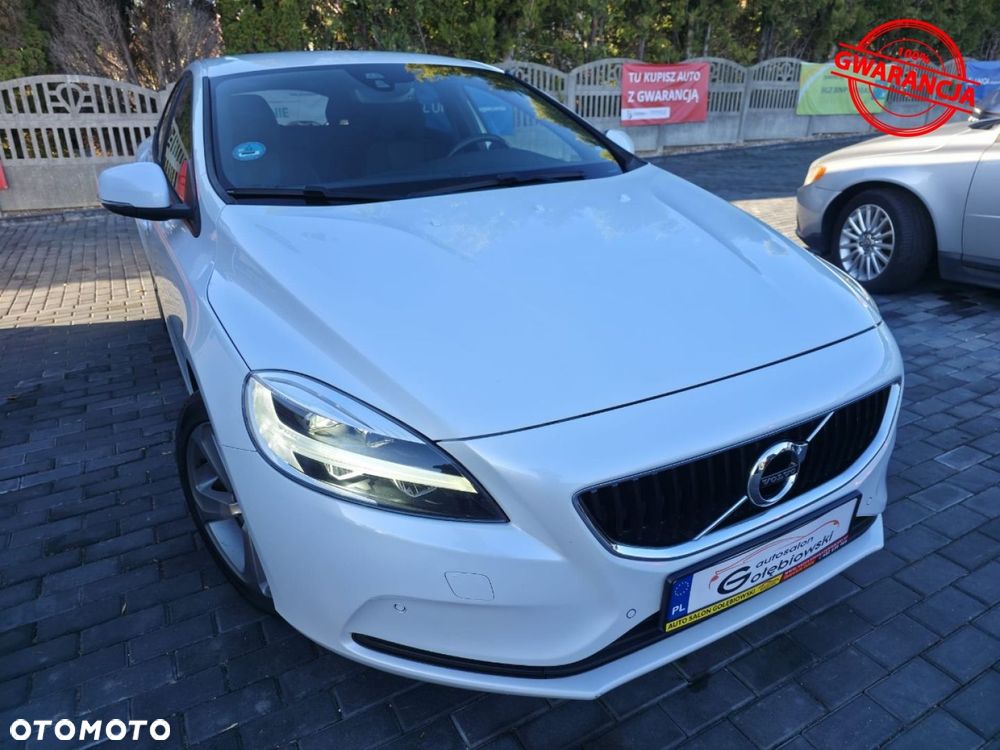 Volvo V40 T2 Inscription - 16