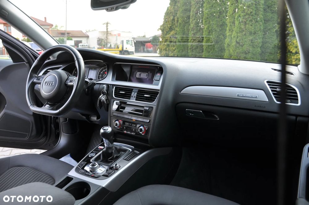 Audi A4 Avant 1.8 TFSI quattro Attraction - 27