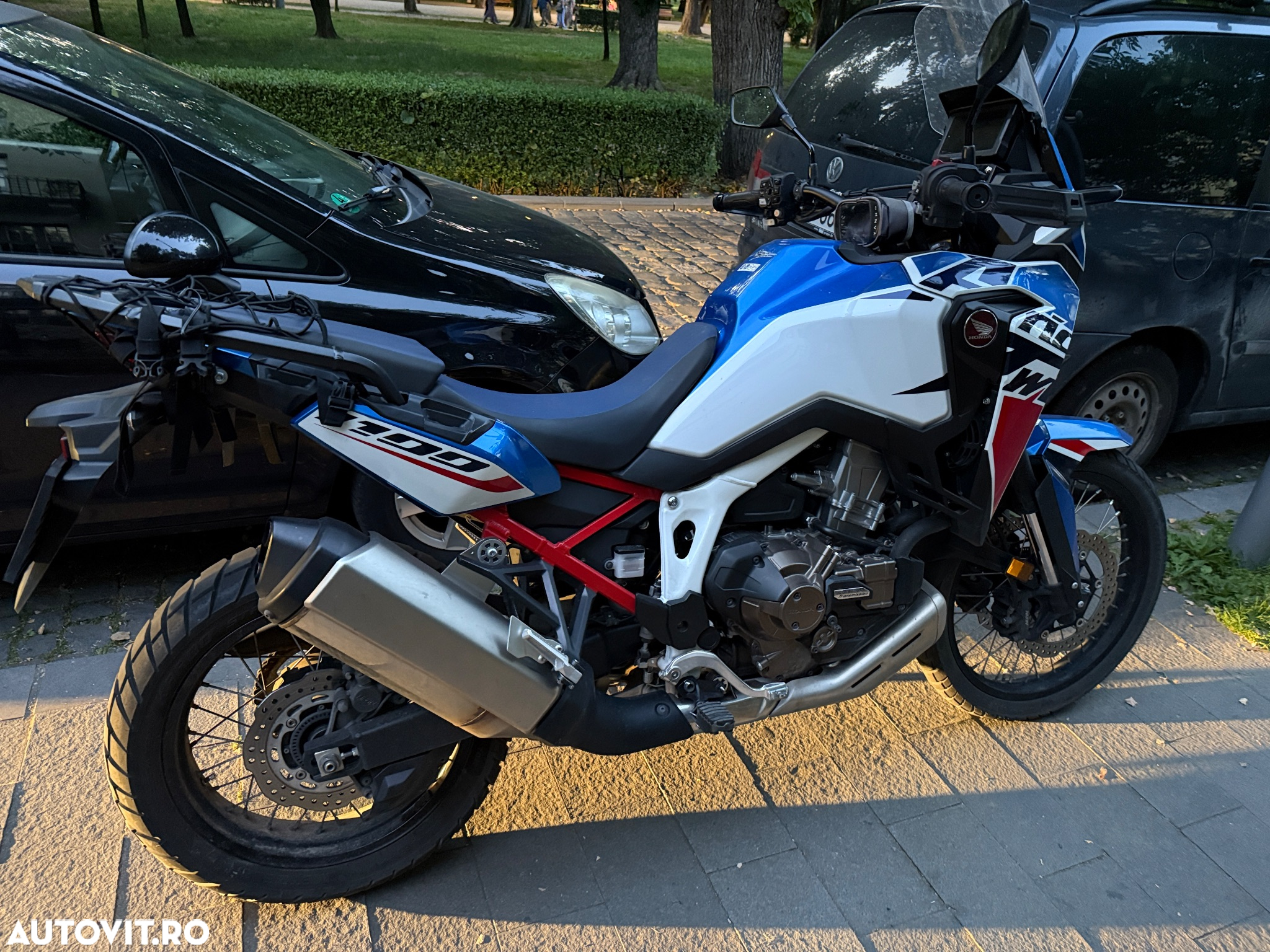 Honda Africa Twin - 3
