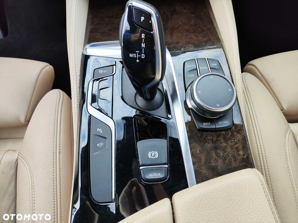BMW Seria 5 - 8