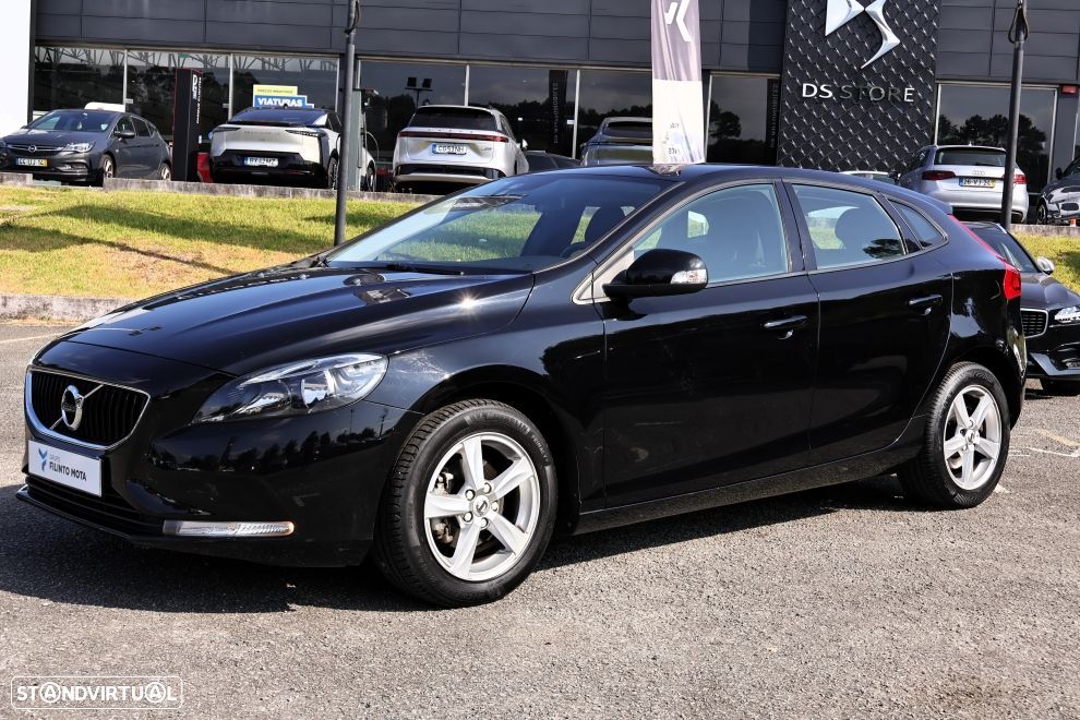 Volvo V40 2.0 D2 Kinetic Eco - 2