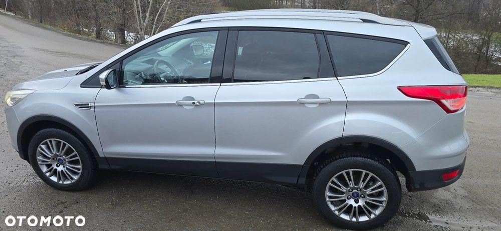 Ford Kuga 2.0 TDCi 4x4 Titanium - 11