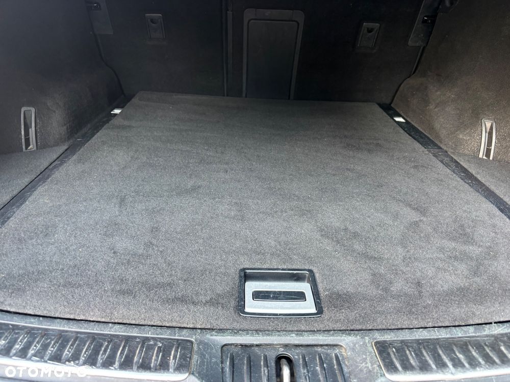 Toyota Avensis 2.0 D-4D Comfort - 30
