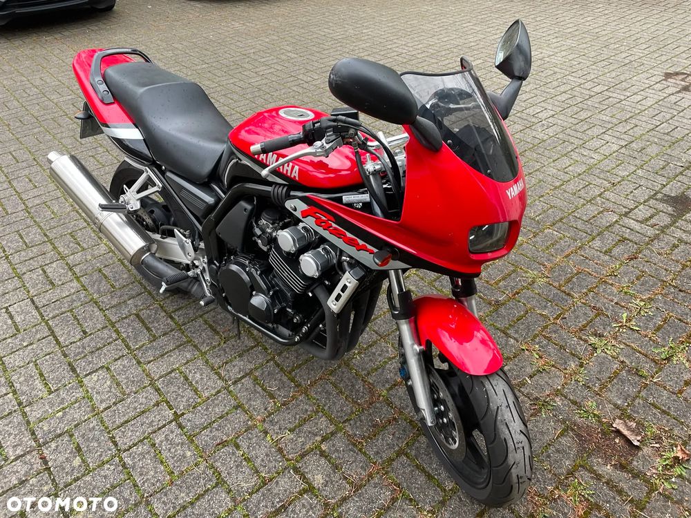 Triumph Street Triple - 8