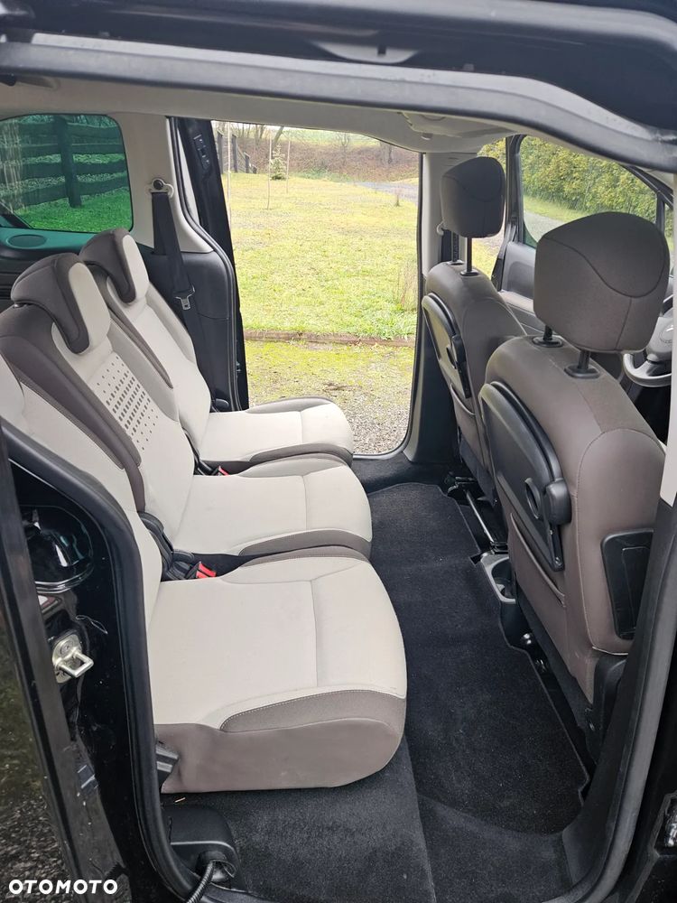 Citroën Berlingo Multispace HDi 115 FAP Exclusive - 17