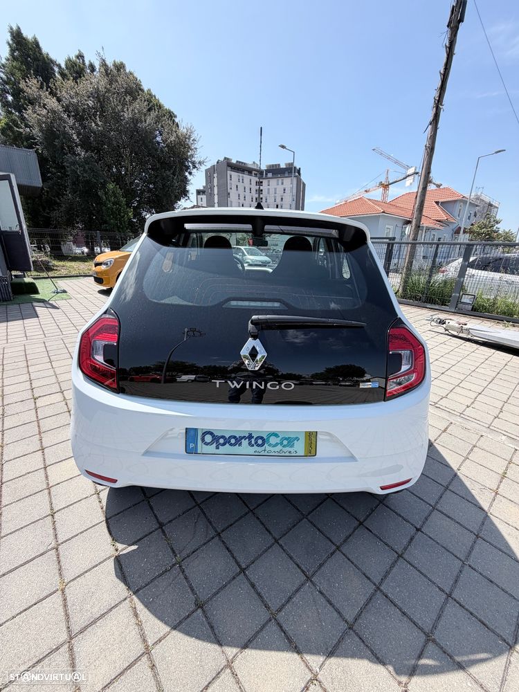 Renault Twingo Z.E. 22 Zen - 9